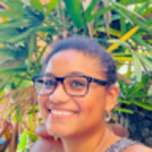 Meet your Posher, Elora